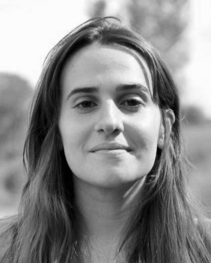 Alba Flores Robla (1992)